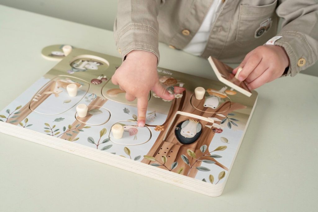 Drvena zvučna slagalica sa šumskim životinjama za razvoj fine motorike i prepoznavanje zvukova